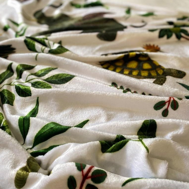 fleece blanket ele & friends large