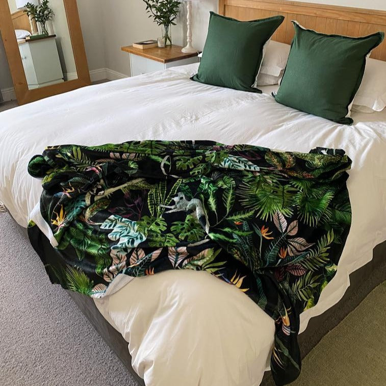 fleece blanket charcoal wildings large