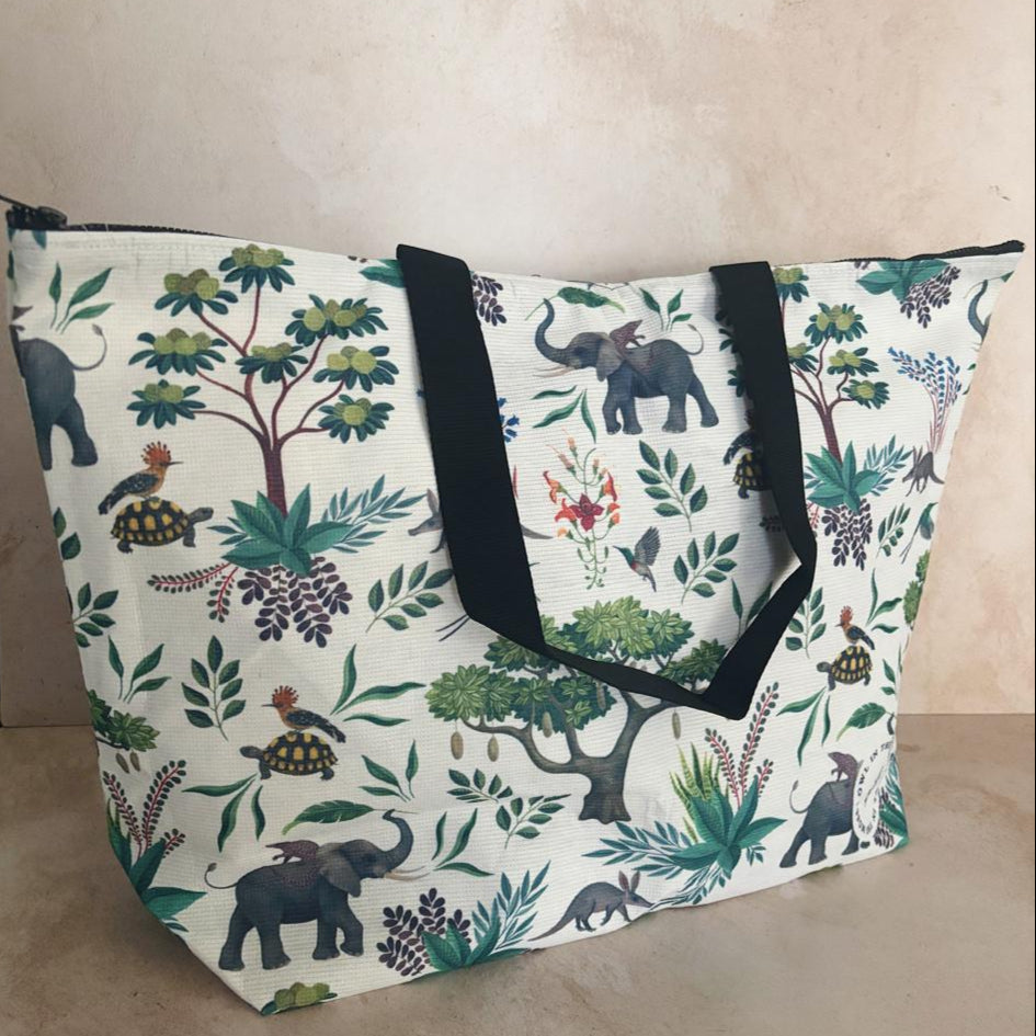 Ele & Friends tote bag