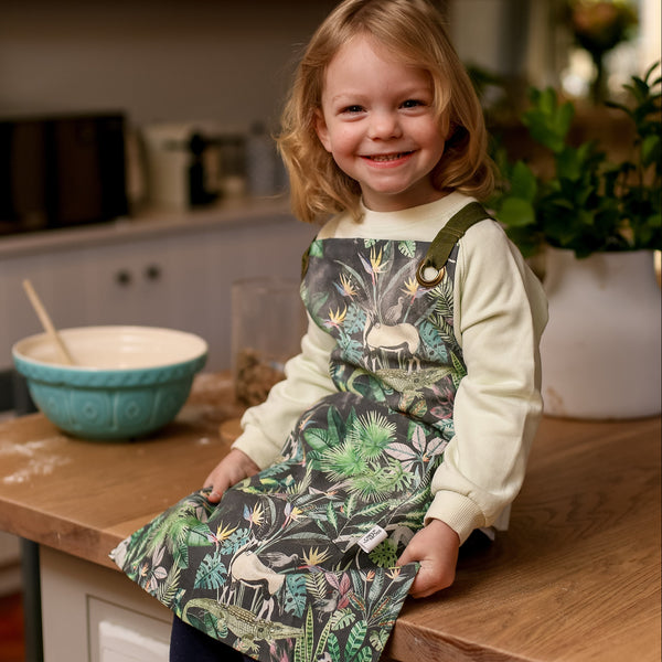 kids cooking aprons