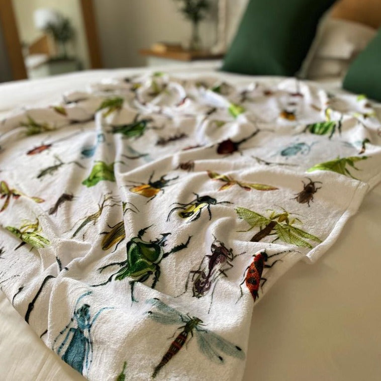 fleece blanket insects medium