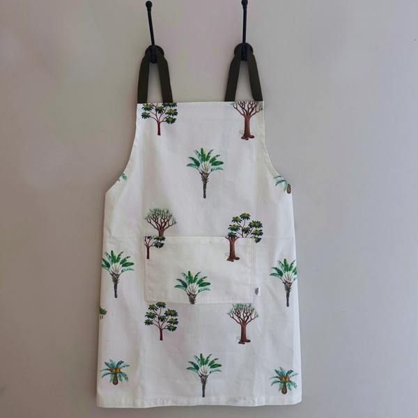 apron bushveld bome