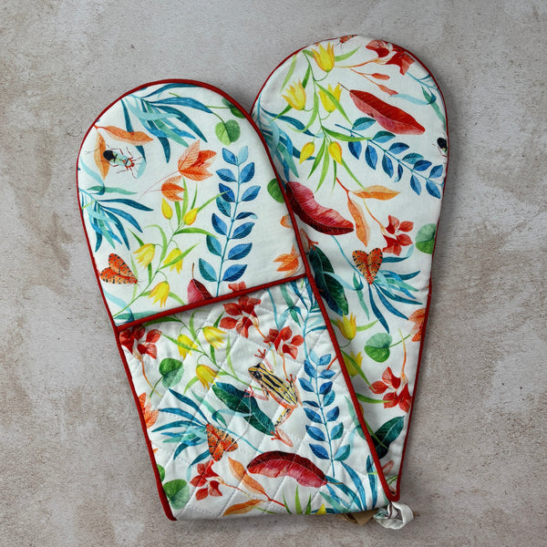 fergus the frog oven glove