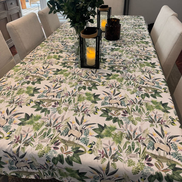 table_cloth_wildings